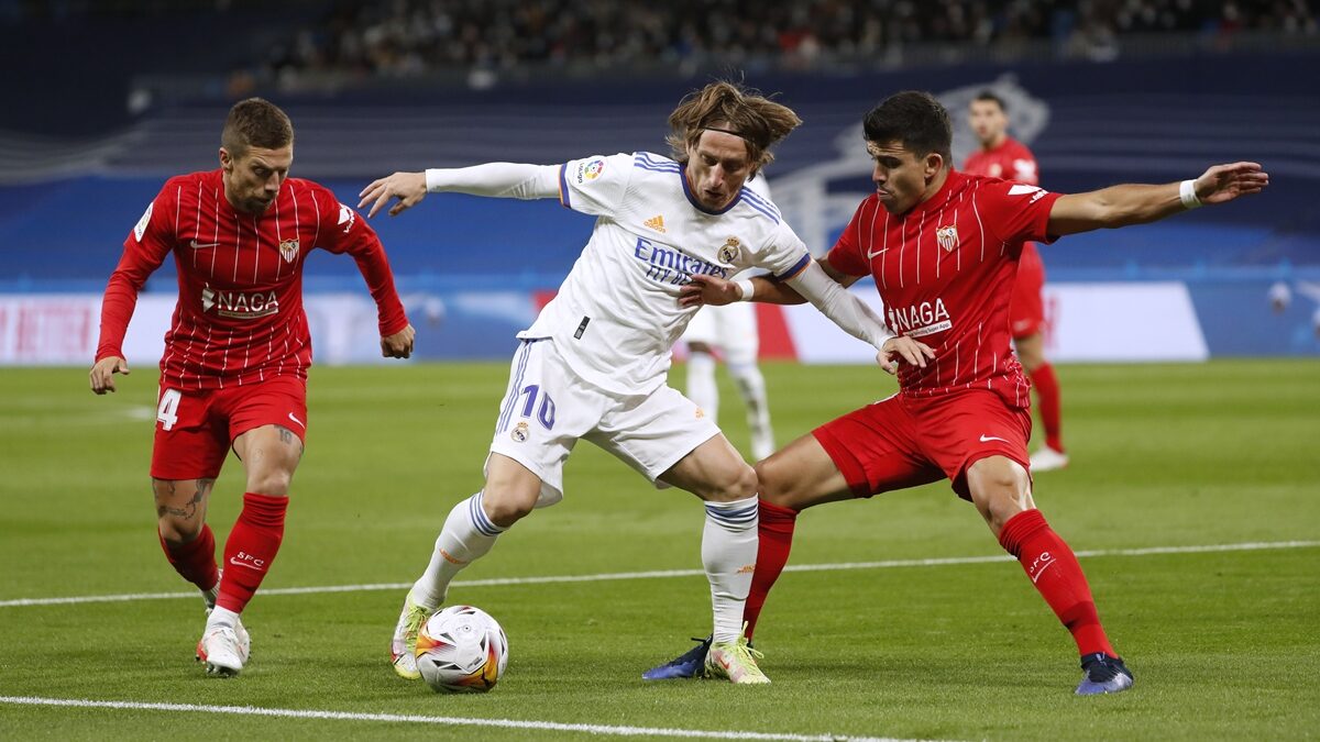 เล่นพนันบอลเป็นอาชีพ